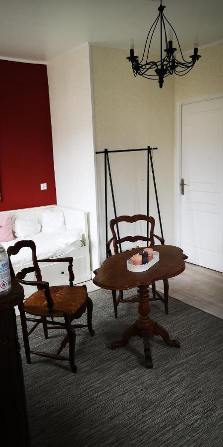 La Cour Du Puits, Chambre Colyn Cormeilles  Exterior photo